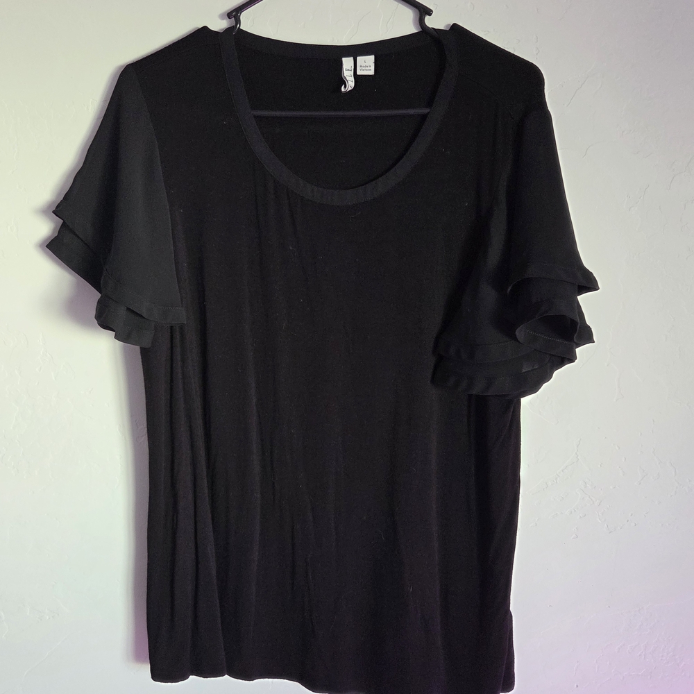 Elle Black Ruffle Sleeve Blouse